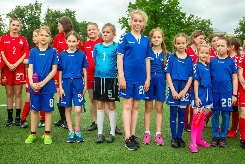 U-13 mergaičių ekipa